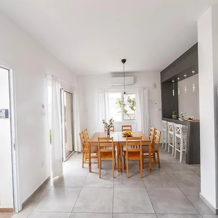 Napa Bay View 4 Villa