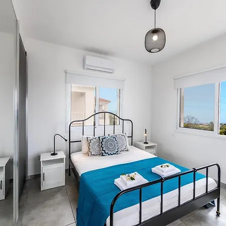 Villa Napa Bay View 4