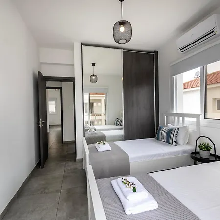 فيلة Napa Bay View 4 *